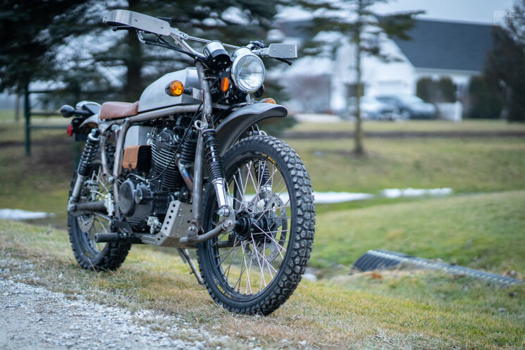 Prototype du Scrambler Janus Gryffin 450