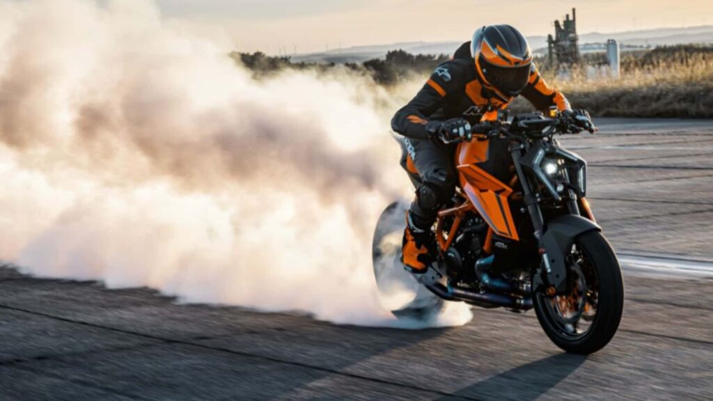 KTM 1390 Super Duke R Evo 2024 : tout ce que nous savons