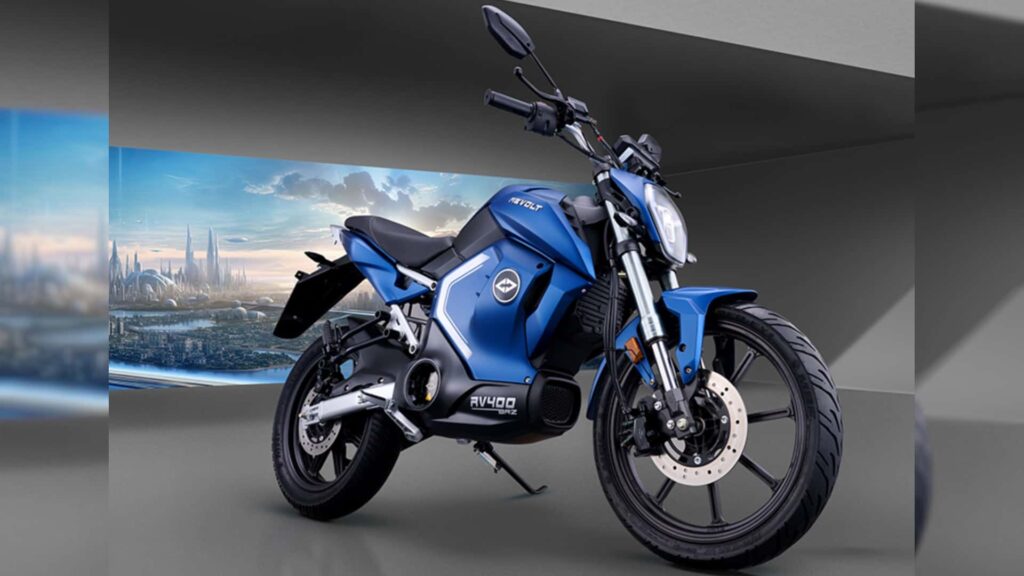 La société indienne Revolt Motors dévoile une moto électrique abordable RV400 BRZ