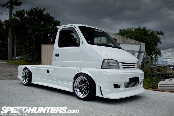 Car Feature>> Turbo Suzuki Pickup