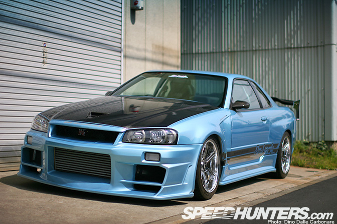 Car Feature>> Do-luck Skyline Gt-r