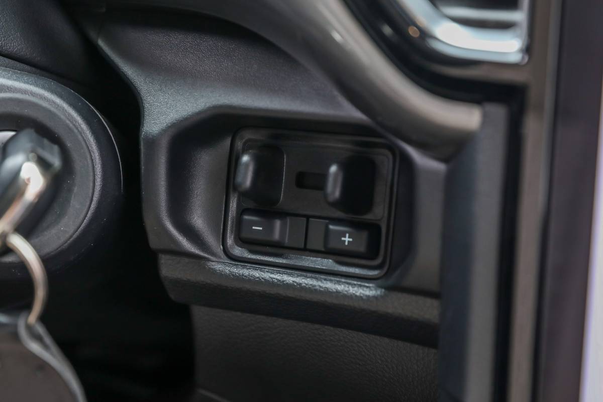ford ranger xlt 2024 50 commande de remorque intérieure à l'échelle jpg