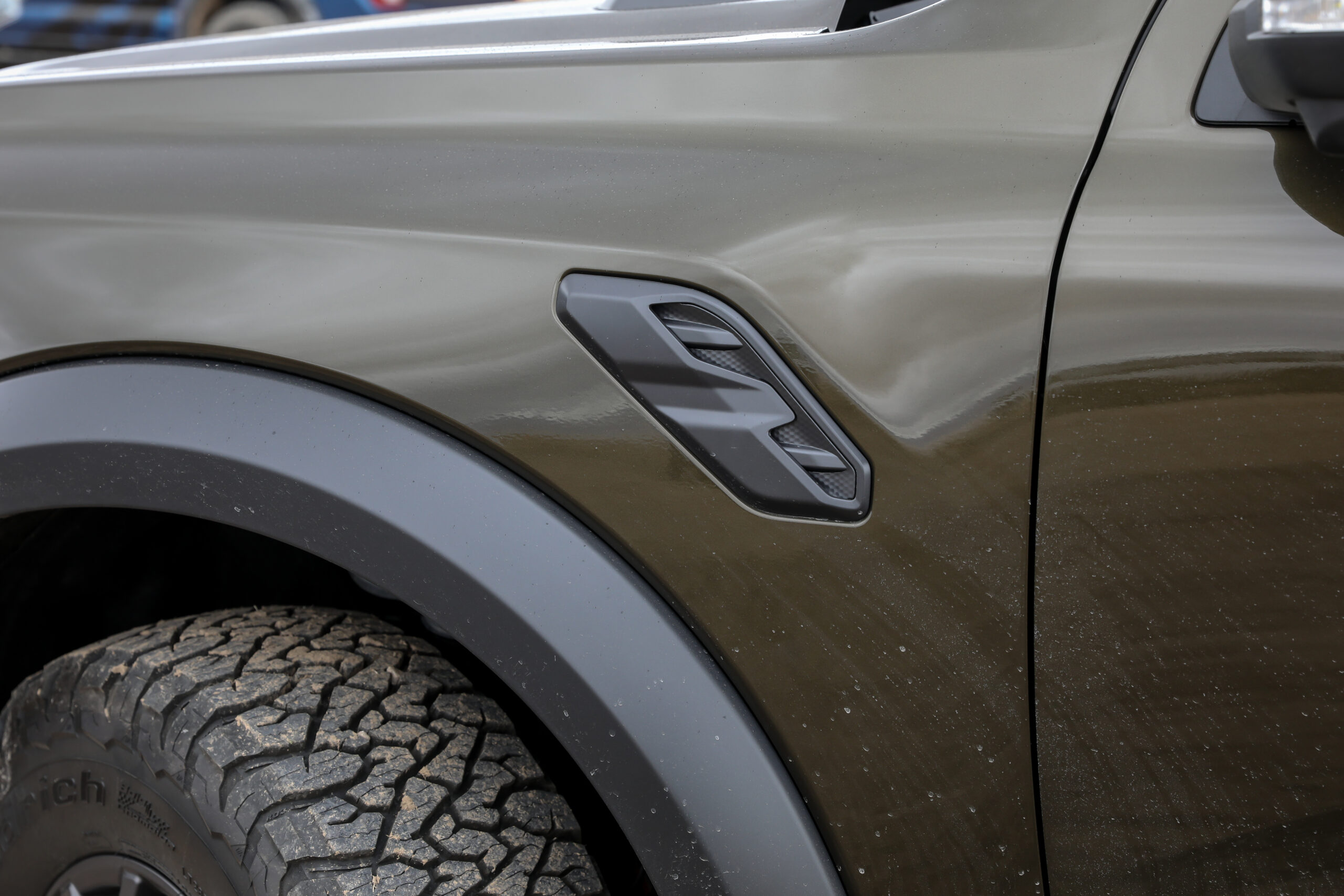 ford ranger raptor 2024 20 détail du profil extérieur à l'échelle jpg