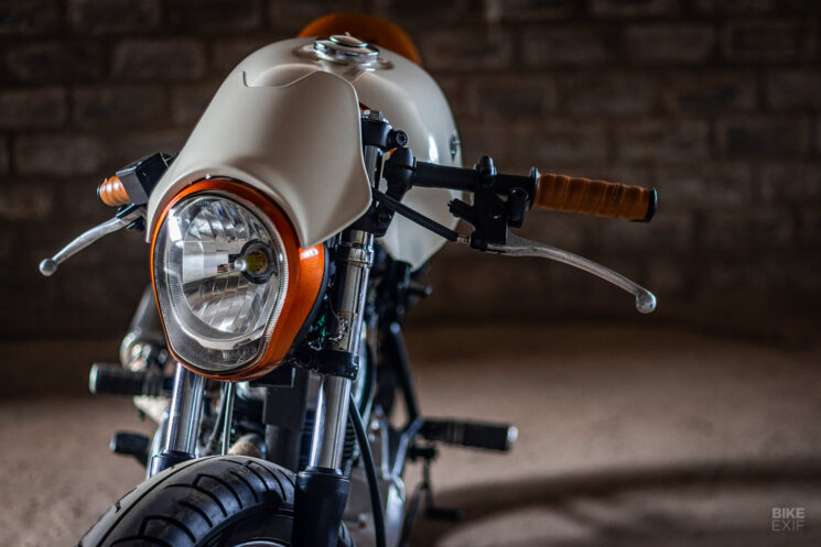 Hero Honda Hunk café racer par Time Cycles