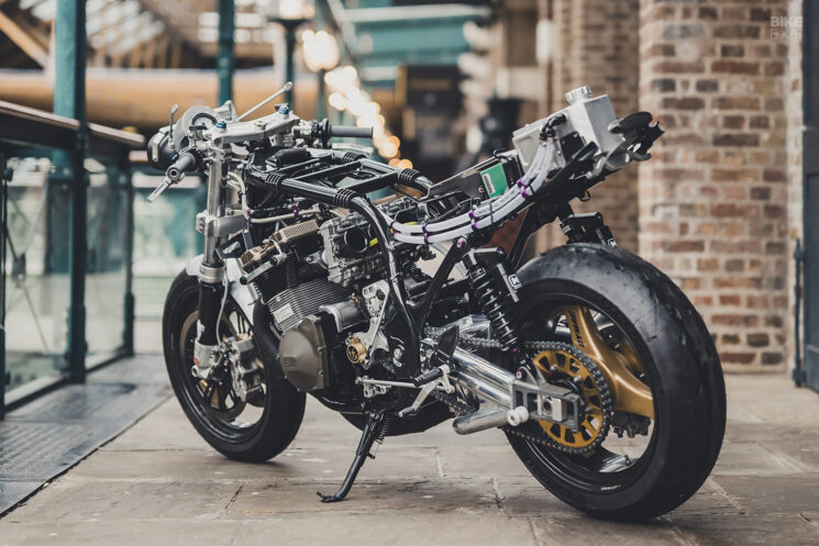 Suzuki GS1200SS personnalisée par Sticky's Speed ​​Shop