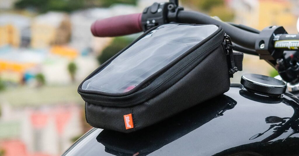 Testé sur route : la sacoche de réservoir ultra-compacte Biltwell Exfil-2