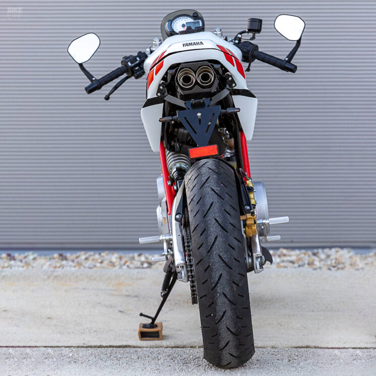 Yamaha XS400 personnalisée par Roman Juriš