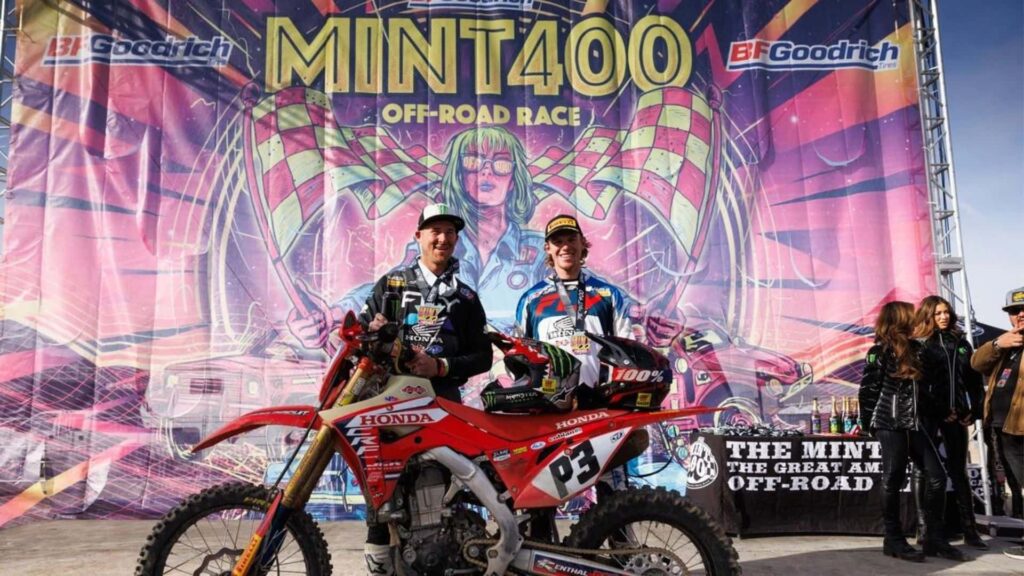 Ricky Brabec remporte deux victoires consécutives au Mint 400 dans un UTV et une moto