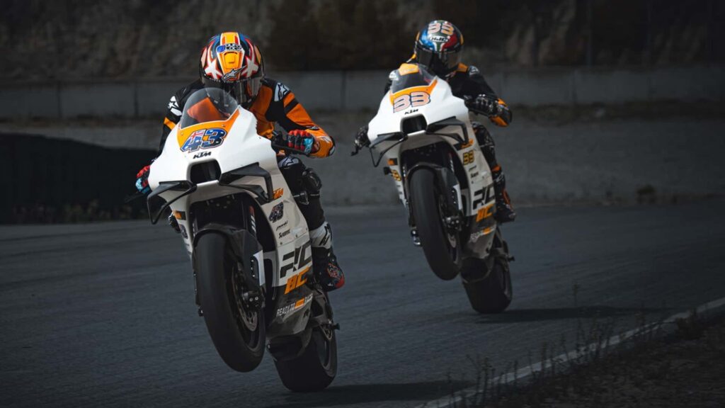 Tout ce que vous devez savoir sur la KTM RC 8C 2024