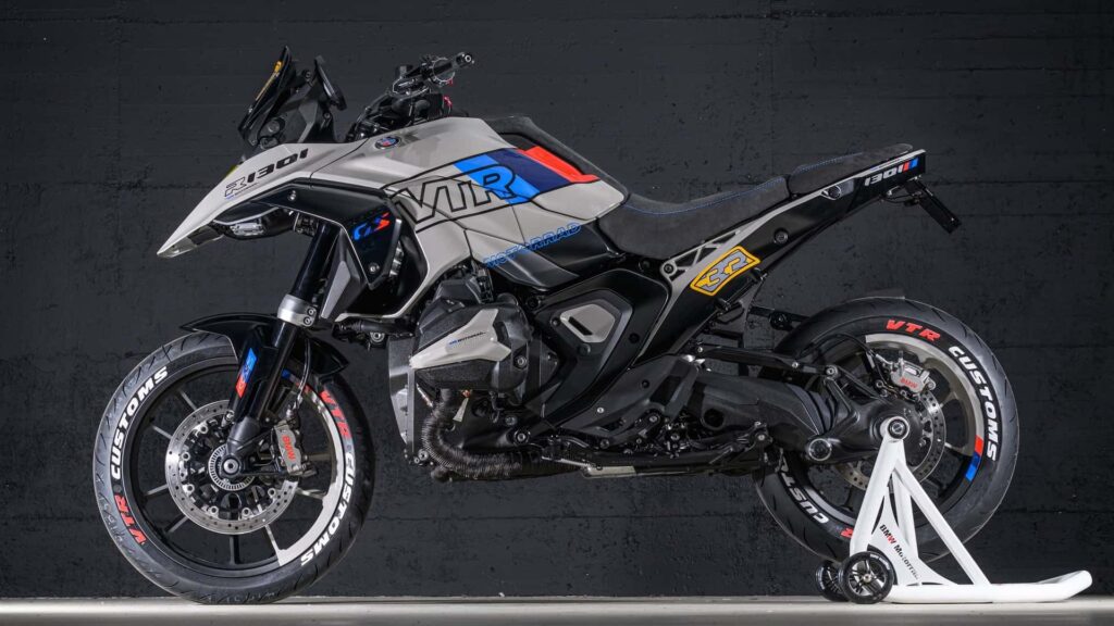 Un tuner suisse transforme la BMW R 1300 GS en une moto d'aventure nue et sauvage