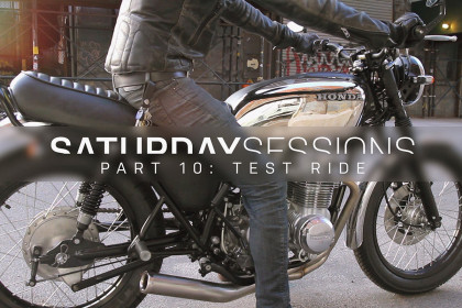 Après avoir restauré notre moto Honda CB550F vintage, il est temps de faire ce premier essai très important.