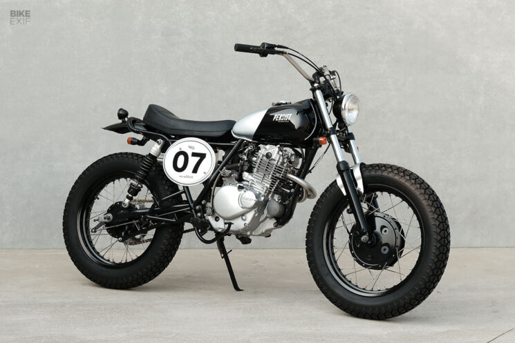 Suzuki TU250 Grasstracker Big Boy personnalisé par Twentytwo Custom