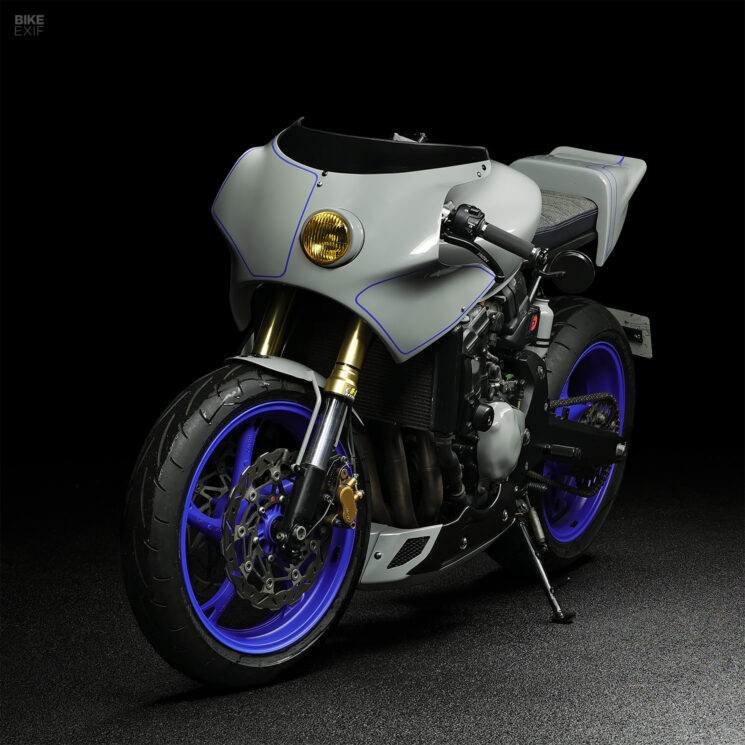 Honda Hornet café racer par Seb Kustom Motorcycle