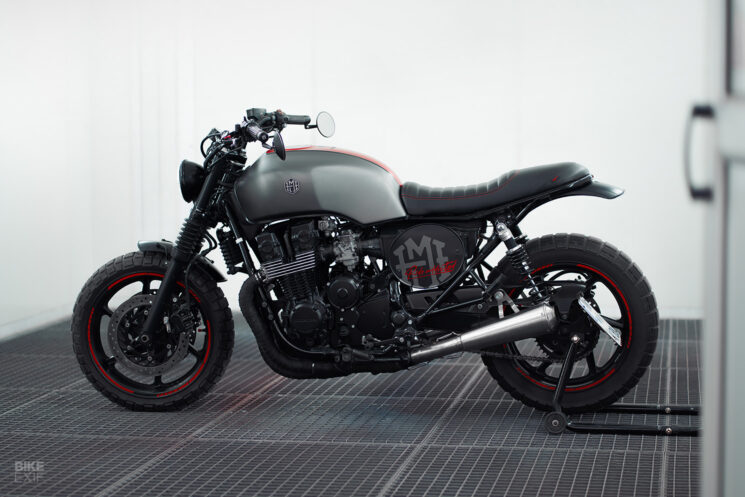 Honda CB750 personnalisée par Himora Motors
