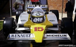 1920x1200 Renault RE27BPhoto de Jonathan Moore