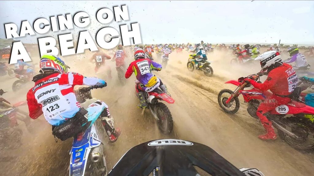 Ne regardez pas ce carnage de Bonkers Beach Racing à l'Enduropale 2024