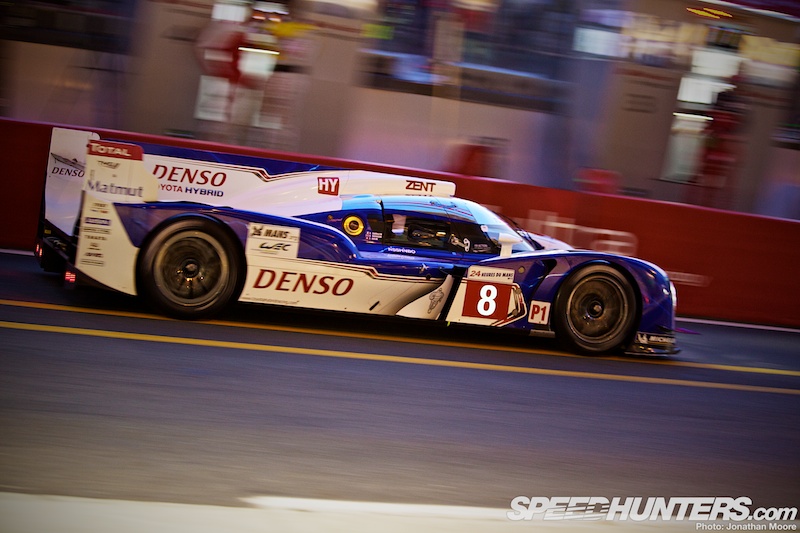 Lightning Strikes: The Toyota Ts030&nbsp;Hybrid