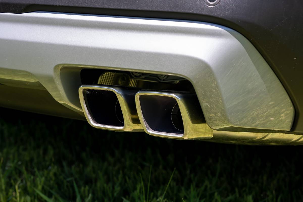 chevrolet traverse z71 2025 14 tuyau d'échappement extérieur à l'échelle jpg
