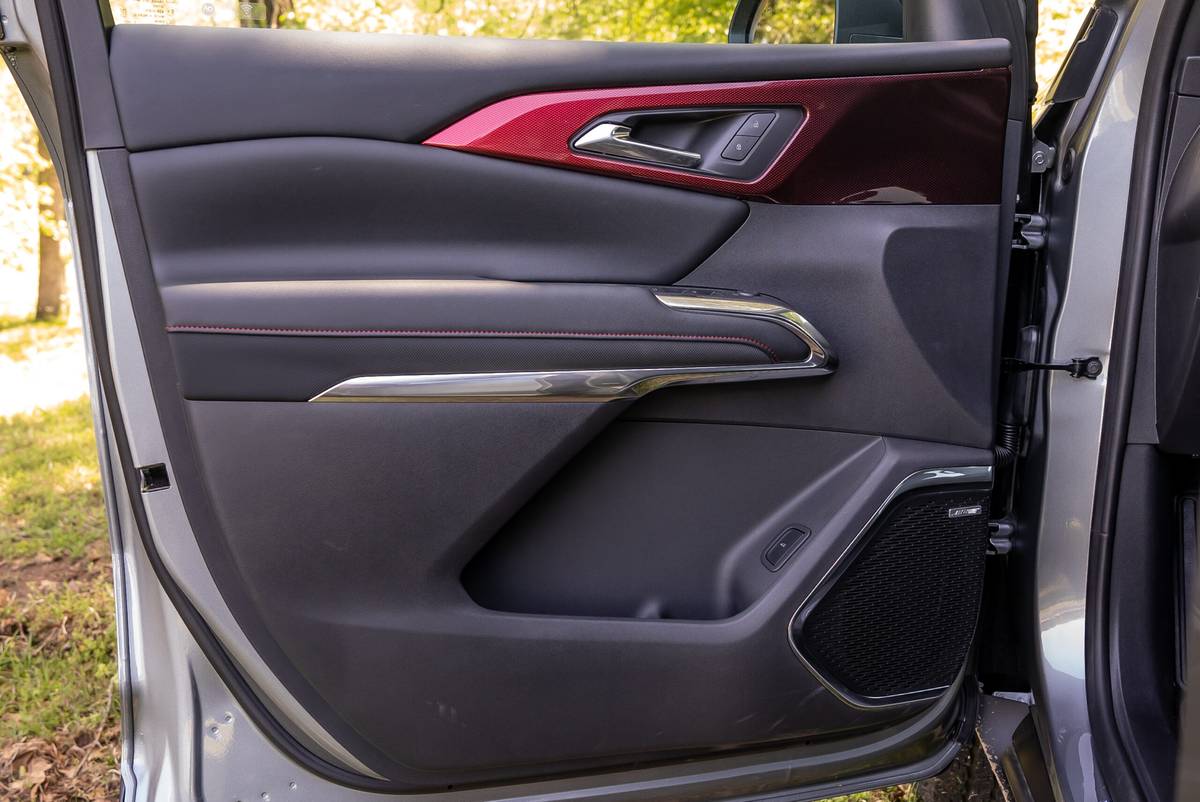 chevrolet traverse z71 2025 35 porte intérieure à l'échelle jpg