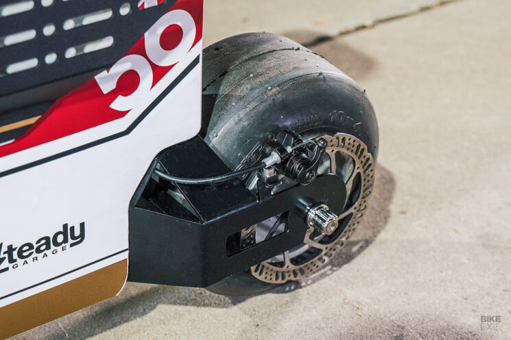 Honda Motocompacto personnalisé par Steady Garage