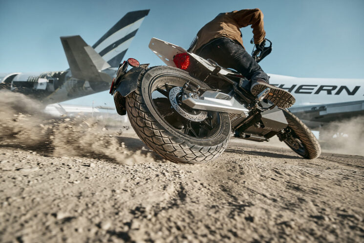 Moto électrique Ryvid Outset 2025
