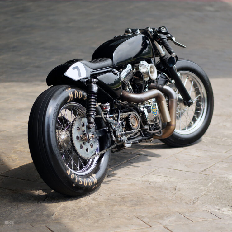 Harley-Davidson Sportster café racer par Solace Motorcycle
