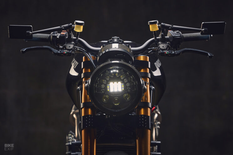 1999 Ducati Monster 900 restomodé