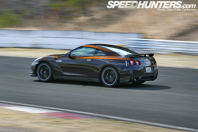 Car Feature>> Nissan Gt-r&nbsp;Specv