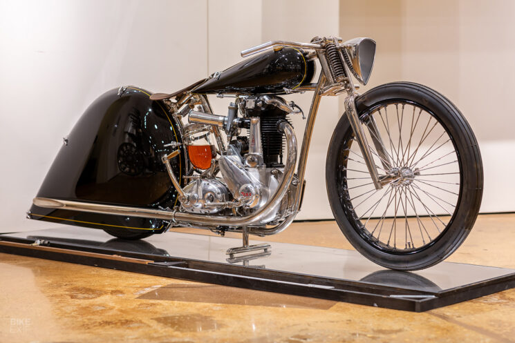 Exposition Max Hazan au Haas Moto Museum