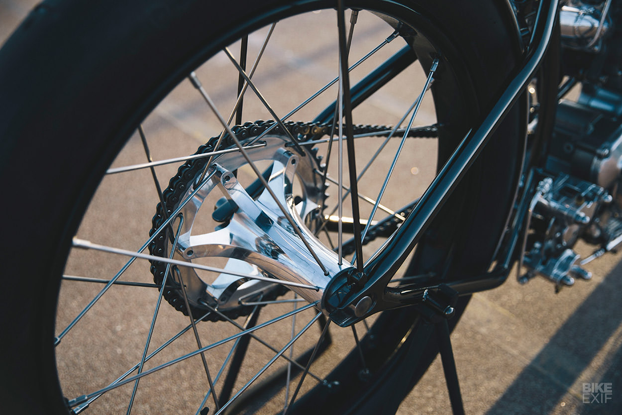 Moto personnalisée KTM suralimentée par Hazan Motorworks