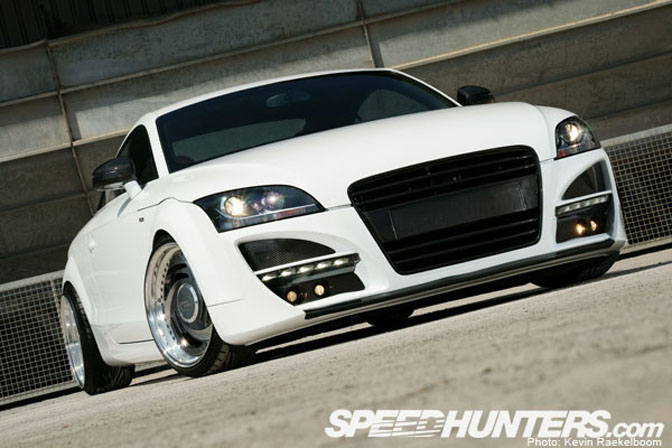 Car Feature>> Flush Audi&nbsp;Tt2s
