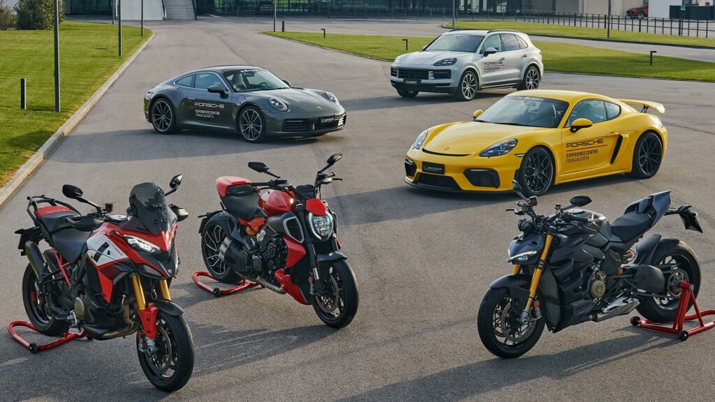 Feriez-vous une expérience conjointe Ducati et Porsche sur piste pour 1 300 $ ?