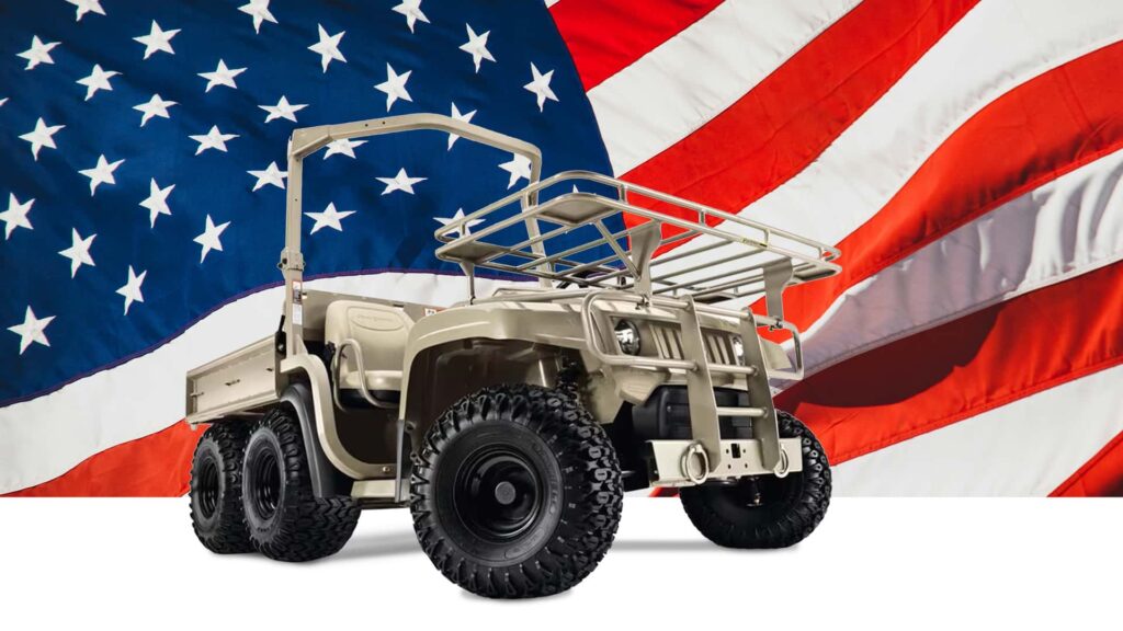 Il existe un John Deere Gator aux spécifications militaires parce que le Humvee avait trop de portes