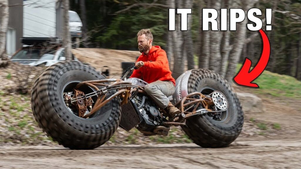 Regardez ce Monster Truck-Wheeled Chopper enfin faire un tour
