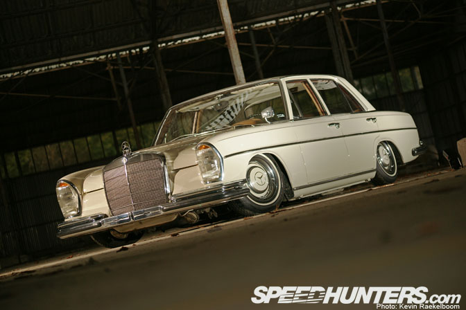 Car Feature >> Aired Mercedes 250s