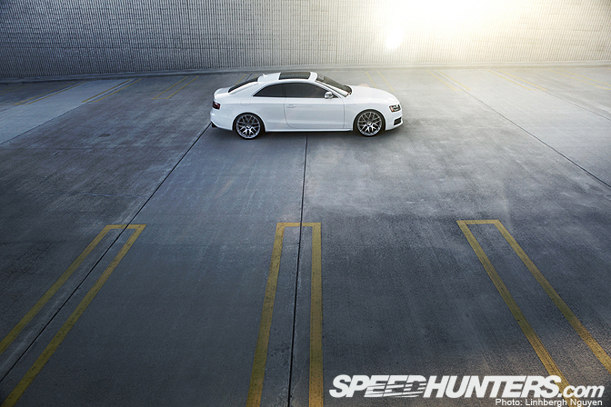 Car Feature>> Gmg World Challenge Audi S5