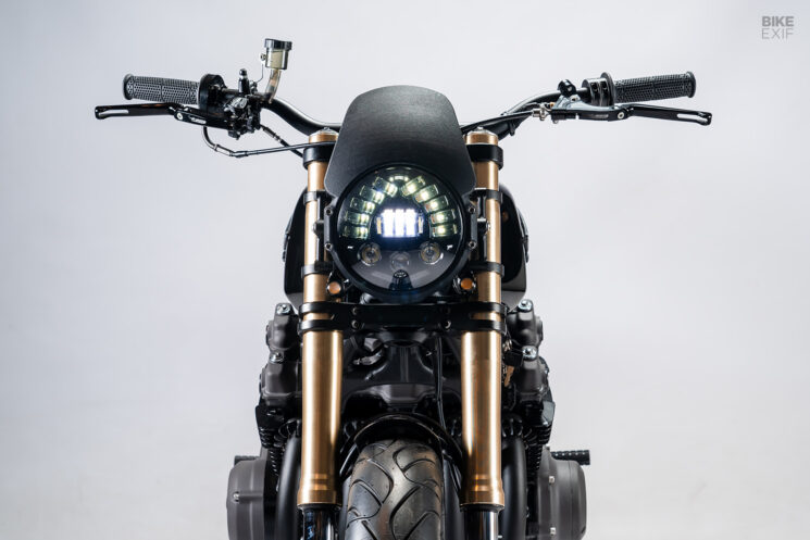 Honda CB750 personnalisée par STG Tracker