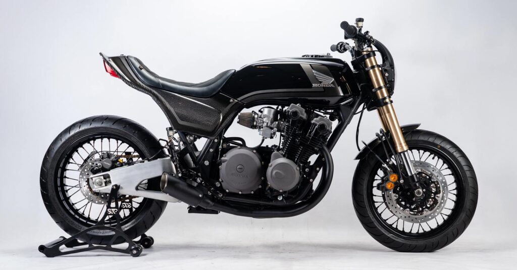 Menace monotone : une Honda CB750 musclée par STG Tracker