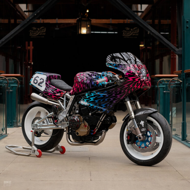Ducati 900 SS personnalisée par Sticky's Speed Shop
