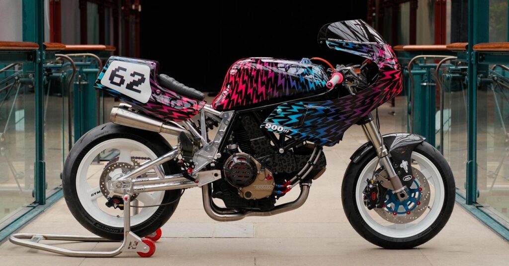 Arfa : Une Ducati 900 SS à couper le souffle par Sticky's Speed Shop