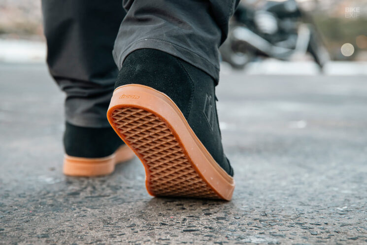 Test des baskets moto Icon Carga CE
