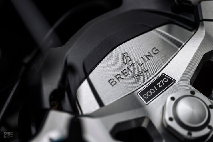 Breitling x Triumph Speed ​​Triple 1200 RR édition limitée