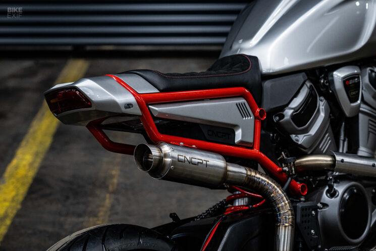 Harley Pan America personnalisée par Powerbrick