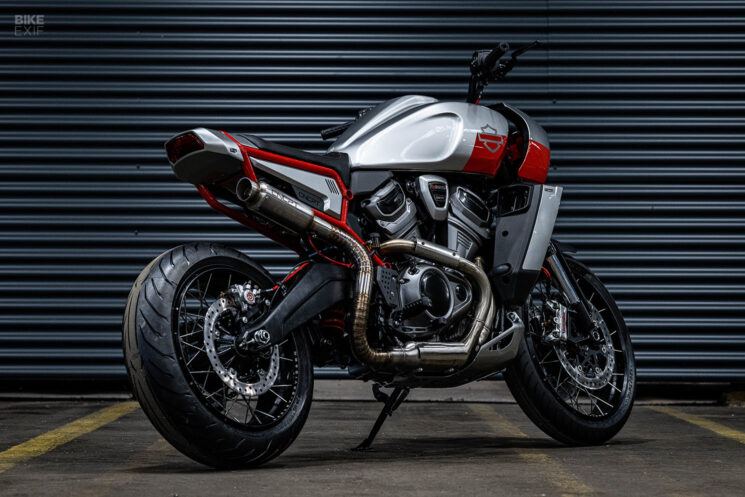Harley Pan America personnalisée par Powerbrick