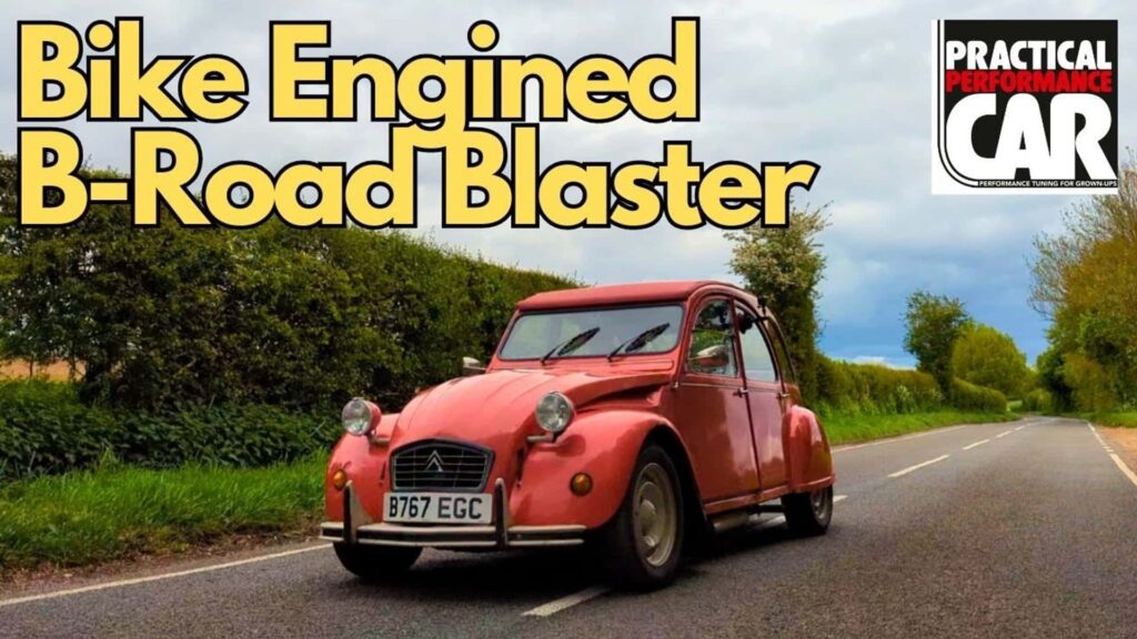 Il y a un moteur de moto BMW caché dans cette Citroën 2CV classique