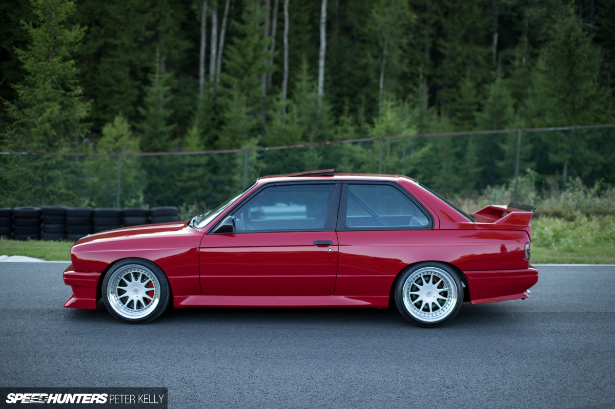 BMW-E30-16