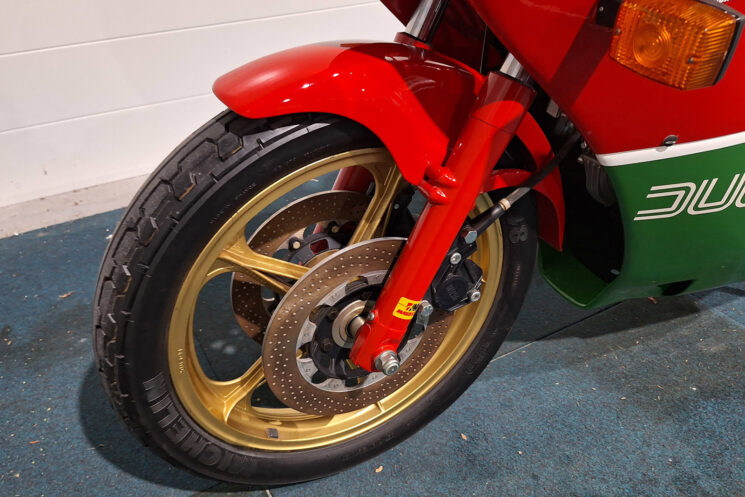 Ducati MHR Mille 1985 chez Iconic Motorbikes