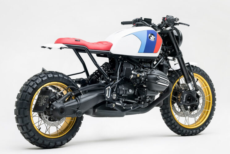 BMW R12 Scrambler par WalzWerk