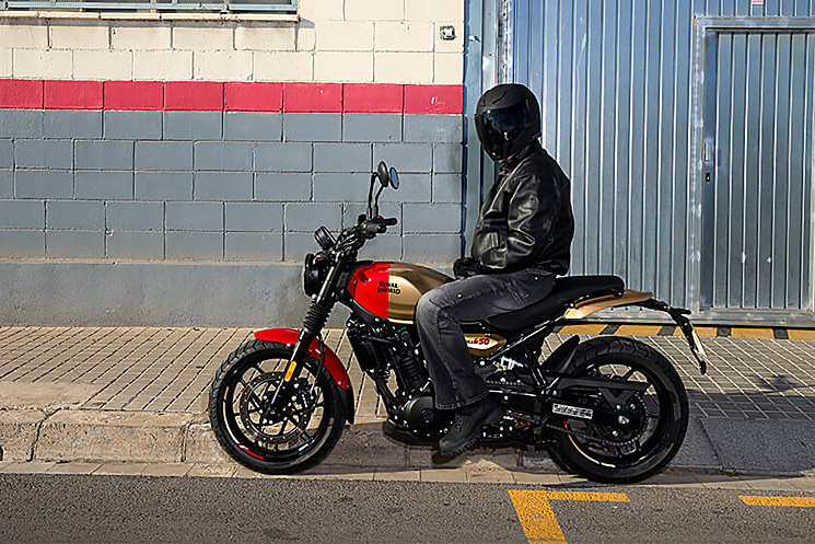 Le nouveau roadster Royal Enfield Guerrilla 450