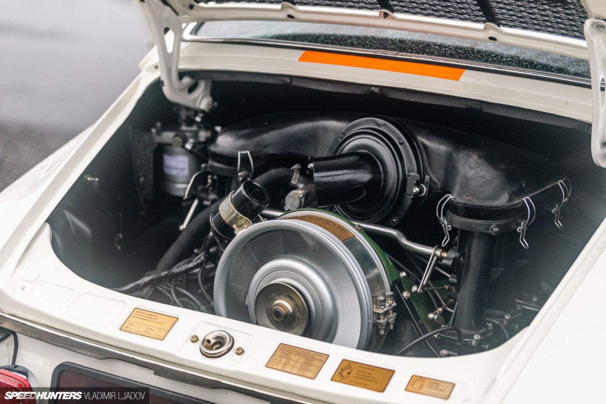 porsche-911-police-Rijkswacht-banzai-en-rouesbywovka-20